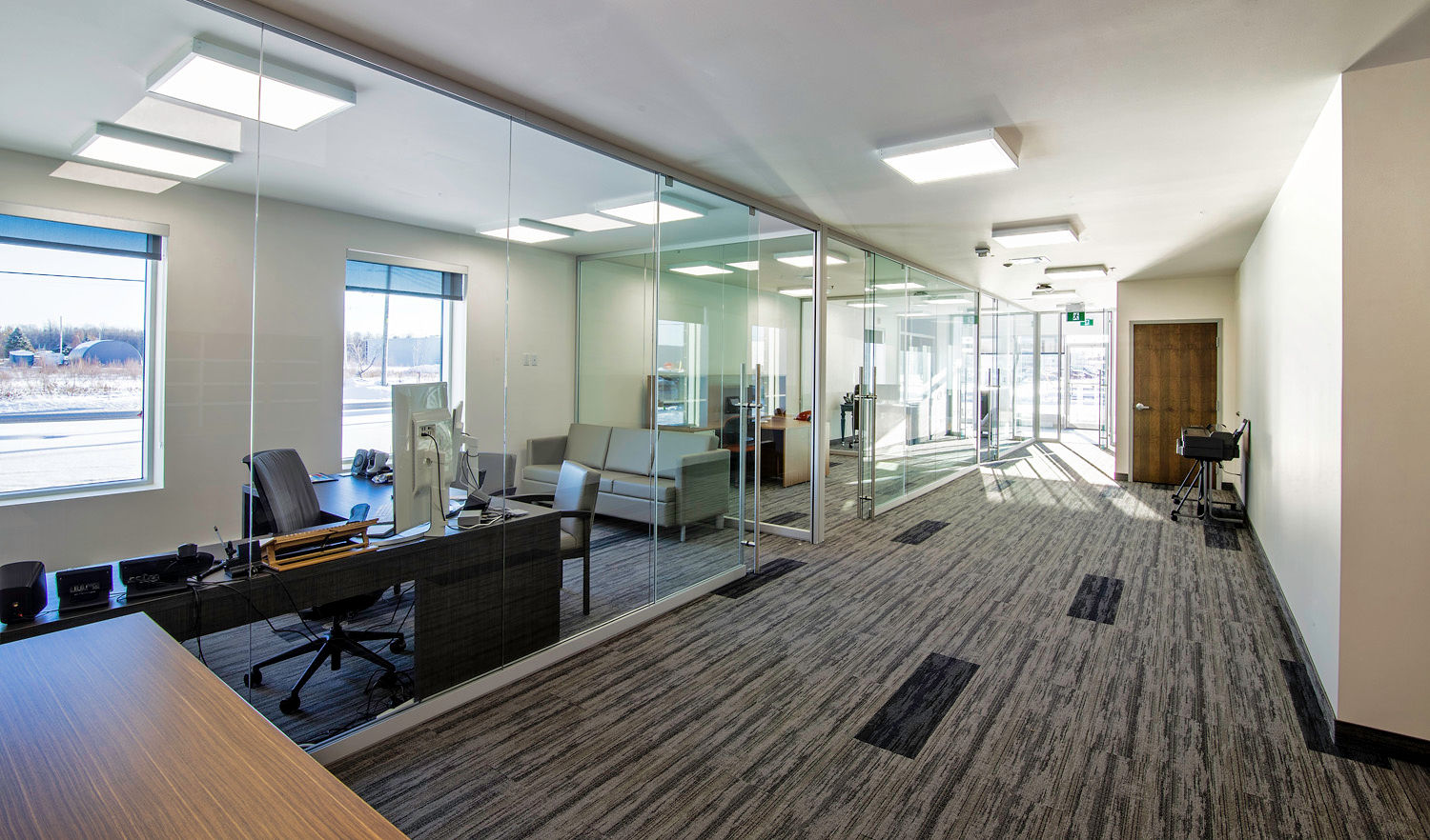 Aménagement intérieur des bureaux de l'entreprise Amplisys à Terrebonne