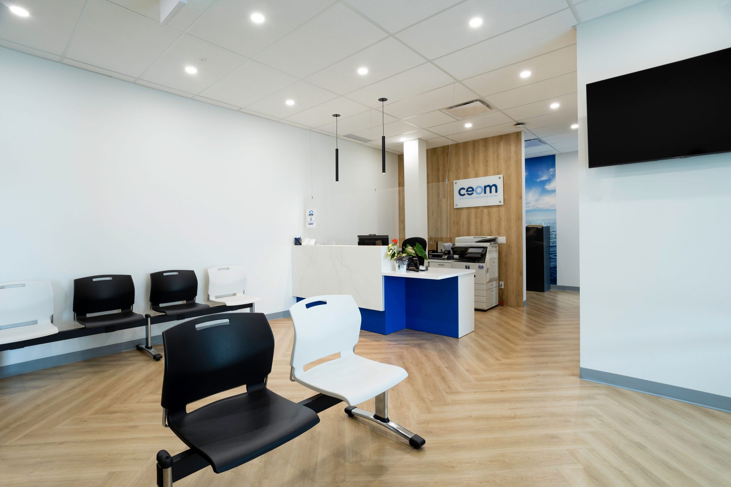 Aménagement intérieur de la Clinique chirurgicale de Laval
