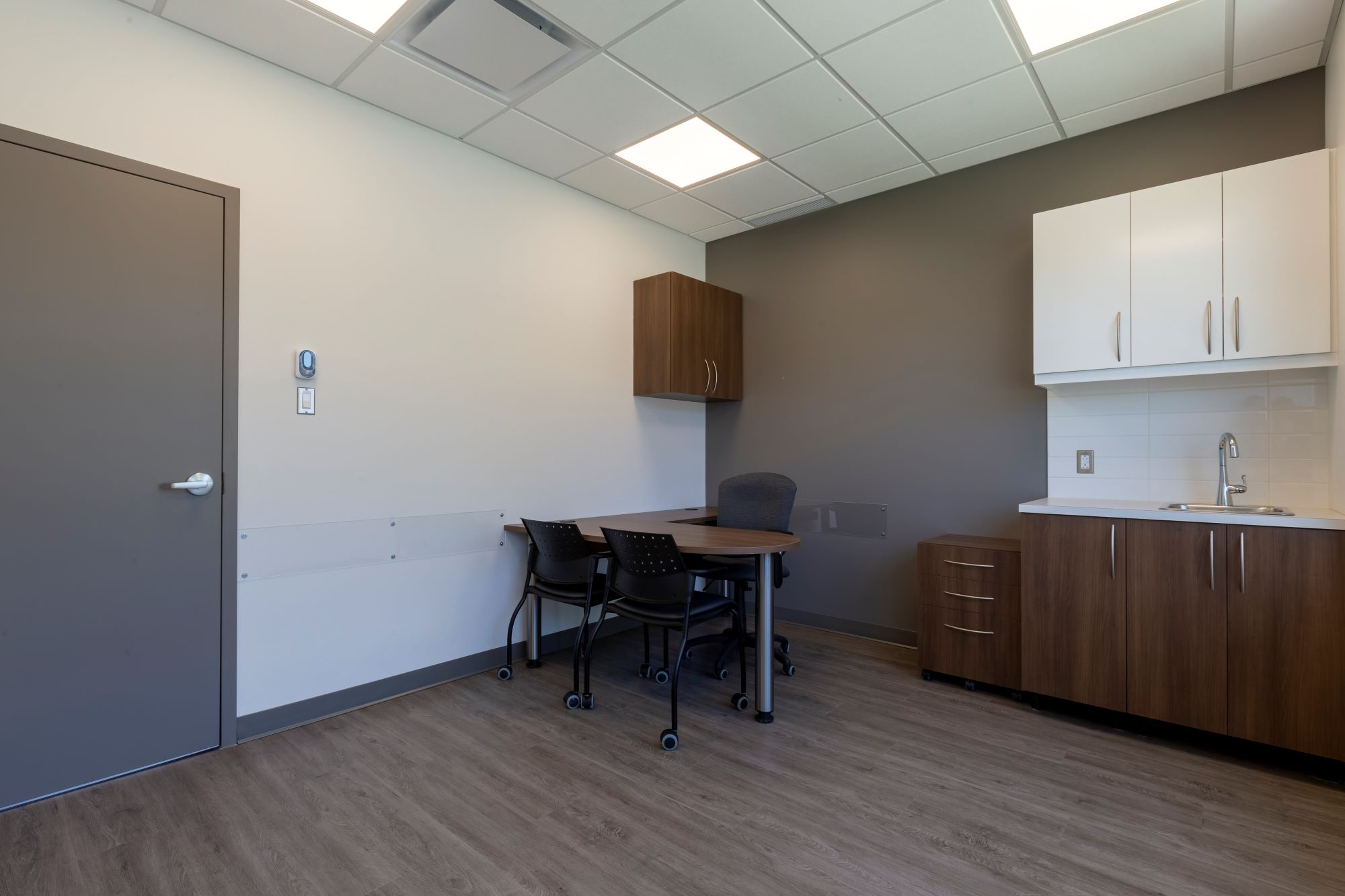 Aménagement intérieur de la clinique auditive Lobe à Granby