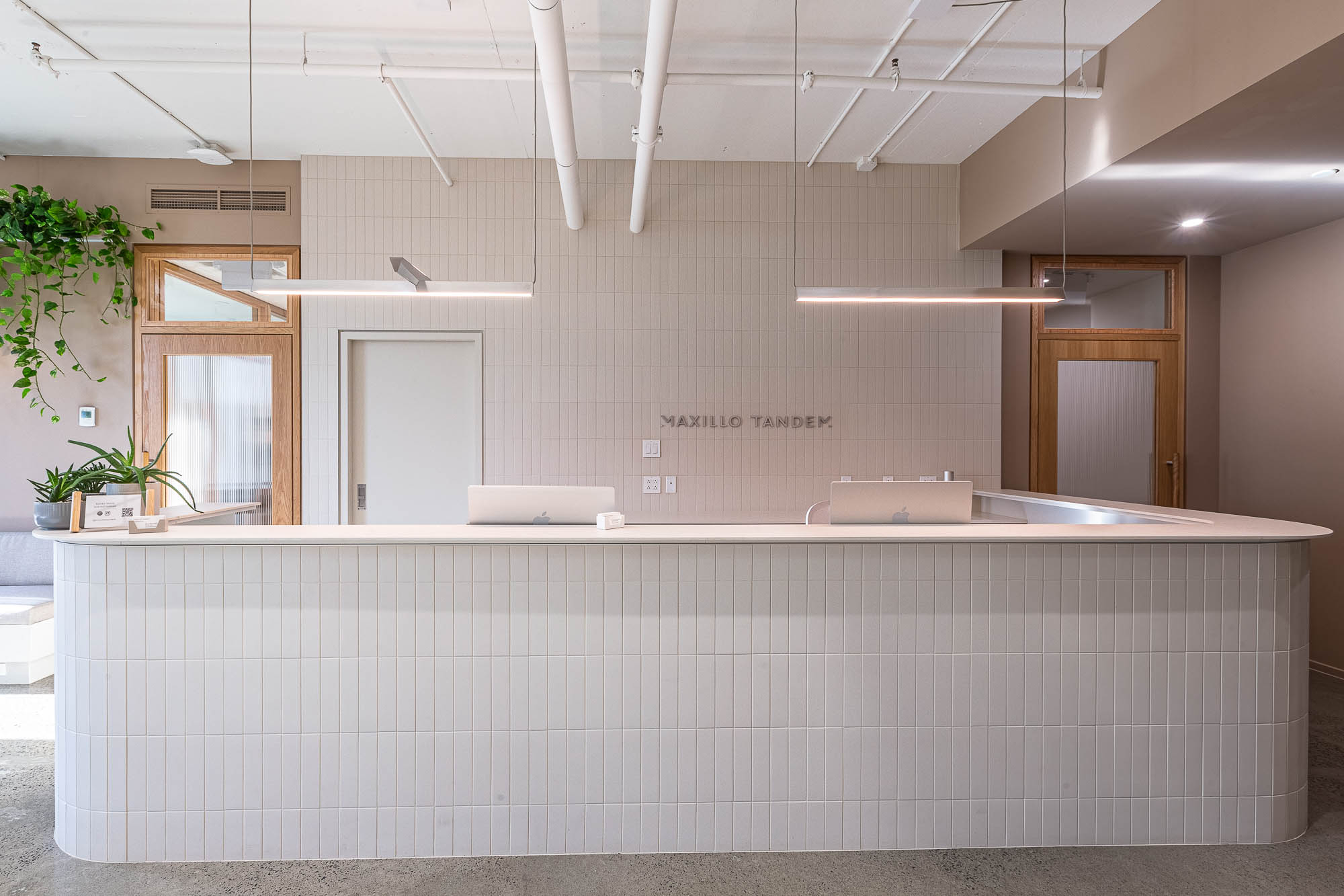 Aménagement intérieur d’une clinique de chirurgie à Montréal